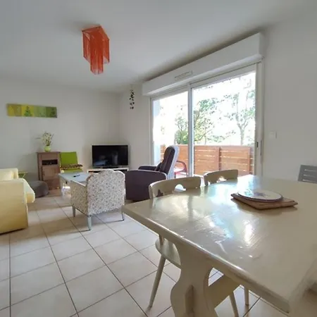 A - 4 Pers. - Fr-1-881-25 Appartement Léon
