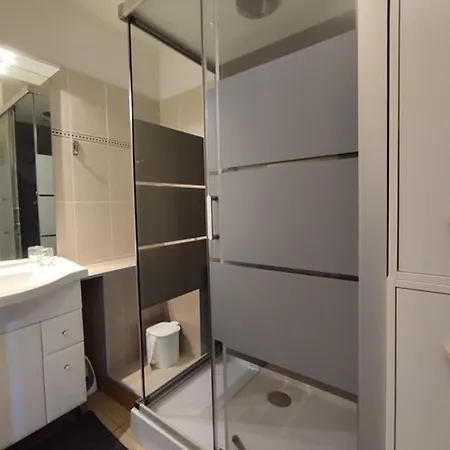 Appartement A - 4 Pers. - Fr-1-881-25